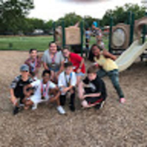 Meet your Posher, Regina